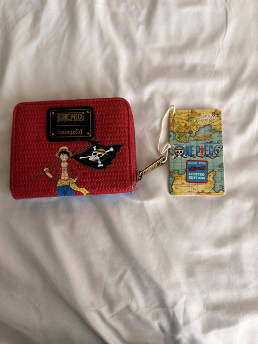 One Piece Luffy Wallet Loungefly Comic Con Limited Edition NWT - Picture 2 of 3